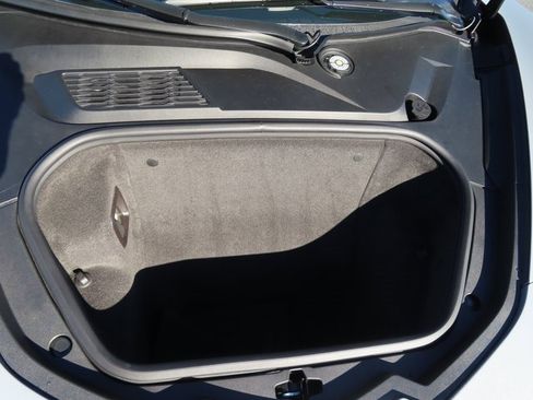 Certified 2024 Chevrolet Corvette Stingray Preferred Cpe w/ Stealth Interior Trim Package image 39