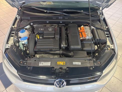 Used 2013 Volkswagen Jetta SE image 32