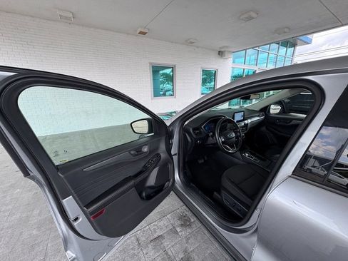 Used 2024 Ford Escape Active FWD image 10