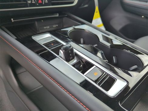 New 2026 Volkswagen Atlas Peak Edition image 39