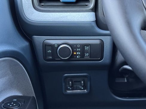 New 2026 Ford Maverick XLT w/ XLT Luxury Package image 30