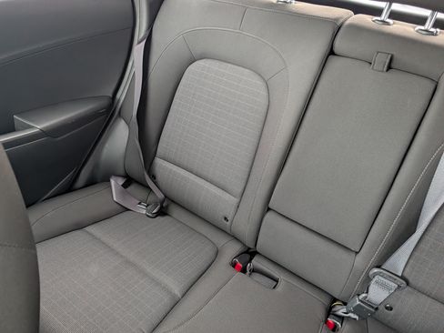 Certified 2022 Hyundai Kona SEL FWD image 12