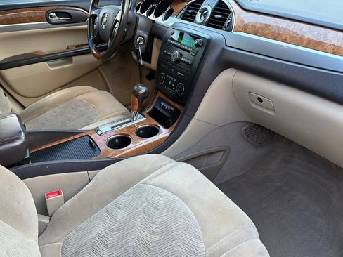 Used 2012 Buick Enclave Convenience FWD image 17