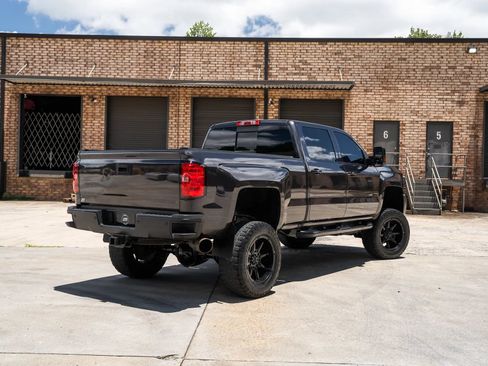 Used 2016 Chevrolet Silverado 2500 LTZ w/ Duramax Plus Package AWD/4WD image 2