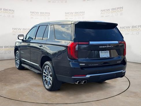 Used 2025 GMC Yukon Denali image 3