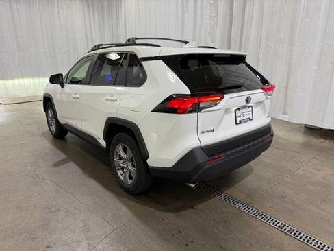 Certified 2024 Toyota RAV4 LE AWD/4WD image 6