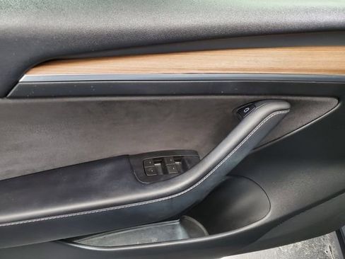 Used 2022 Tesla Model 3 Performance image 20