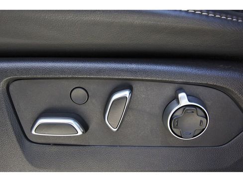 Used 2023 Cadillac Escalade ESV Sport Platinum image 28