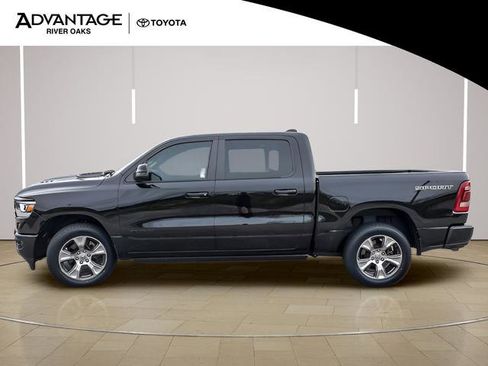 Used 2023 RAM 1500 Laramie AWD/4WD image 5