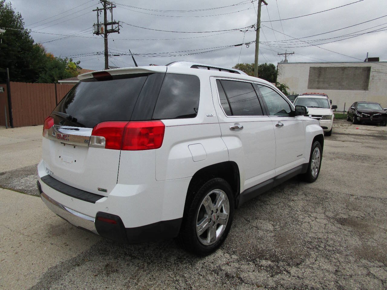 Used 2012 GMC Terrain SLT FWD image 2