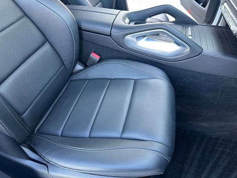 Used 2021 Mercedes-Benz GLE 350 4MATIC image 26