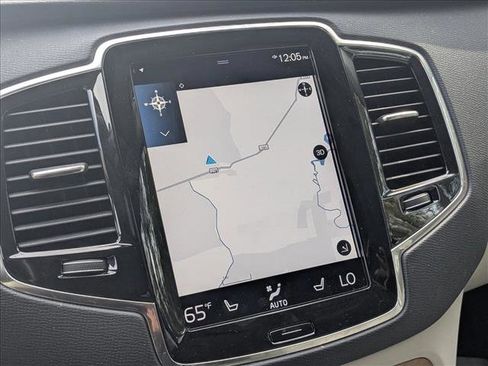 Used 2022 Volvo XC90 T8 Inscription Expression image 20