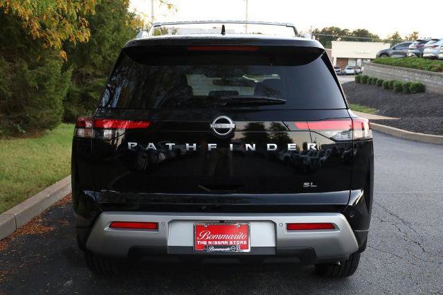 Certified 2025 Nissan Pathfinder SL FWD image 6