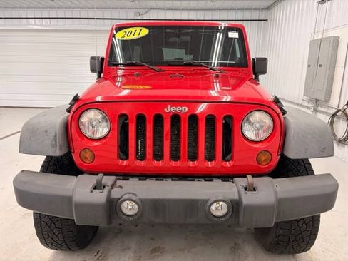 Used 2011 Jeep Wrangler Unlimited Sport AWD/4WD image 2