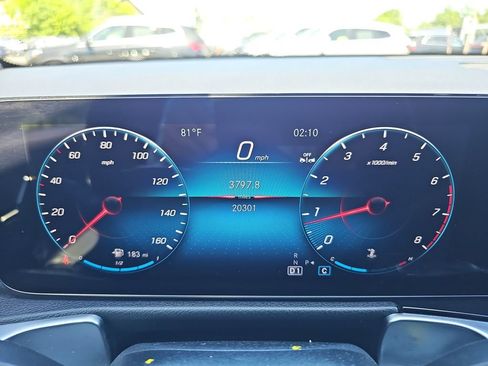Used 2023 Mercedes-Benz GLB 250 4MATIC image 14