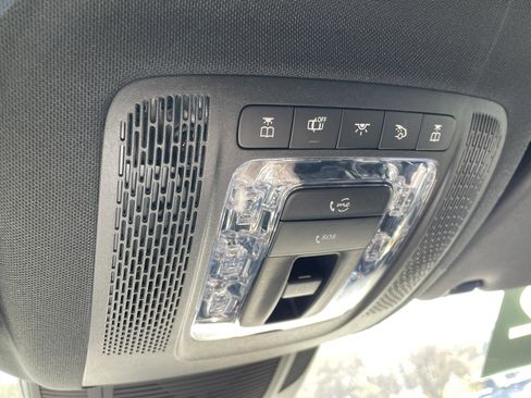 Certified 2022 Mercedes-Benz GLS 450 4MATIC image 38