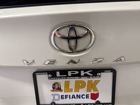 Used 2011 Toyota Venza AWD w/ Convenience Pkg image 13