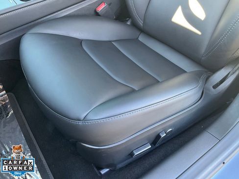 Used 2023 Tesla Model 3 Performance image 15