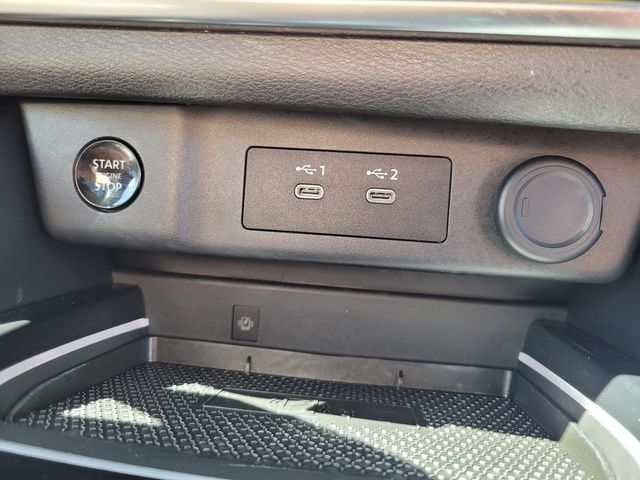 Certified 2025 Nissan Rogue Platinum AWD/4WD image 26
