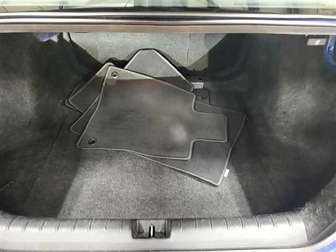 Used 2019 Honda Insight Touring image 13