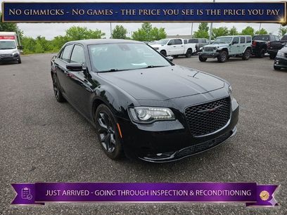Used 2022 Chrysler 300 S w/ Comfort Group