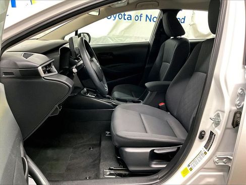 Certified 2024 Toyota Corolla LE FWD image 10
