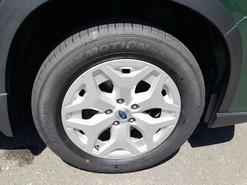 Used 2023 Subaru Forester AWD/4WD image 40