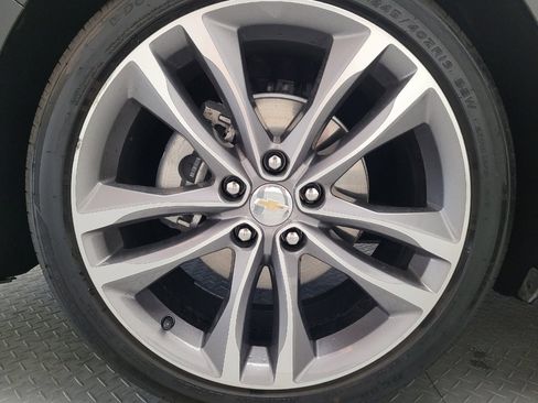 Used 2024 Chevrolet Malibu LT image 31