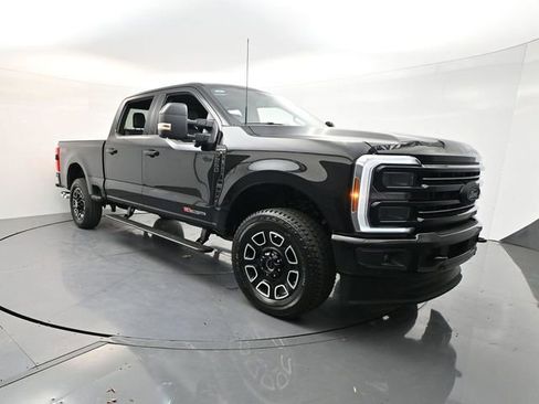 Used 2026 Ford F250 Platinum AWD/4WD image 1