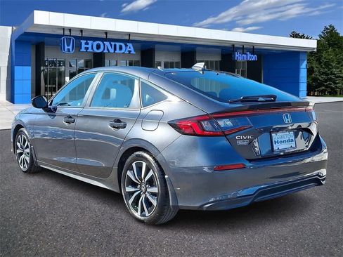 Certified 2023 Honda Civic EX-L image 6