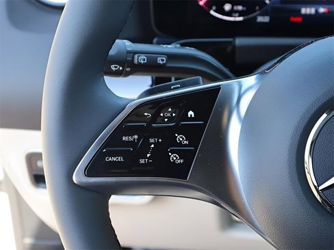 New 2026 Mercedes-Benz GLA 250 4MATIC image 32