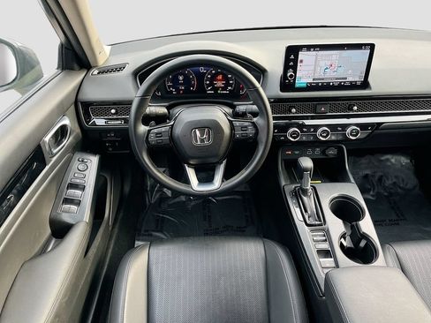 Used 2024 Honda Civic Touring image 23