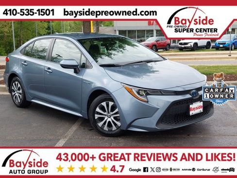 Used 2021 Toyota Corolla LE FWD image 1