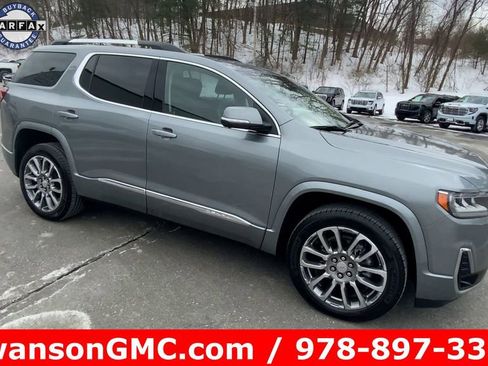 Used 2023 GMC Acadia Denali w/ Denali Technology Package image 2
