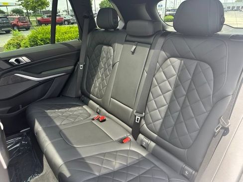 Used 2026 BMW X5 xDrive50e w/ Climate Comfort Package AWD/4WD image 33