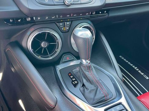 Certified 2018 Chevrolet Camaro SS RWD image 28