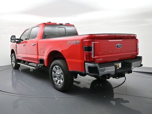 Used 2025 Ford F250 Lariat w/ Chrome Package AWD/4WD image 8