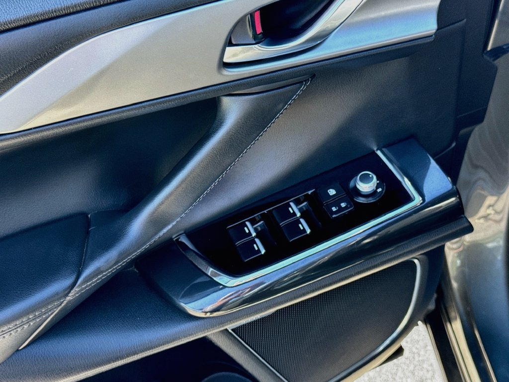 Used 2019 MAZDA CX-9 Touring w/ Touring Premium Package AWD/4WD image 19