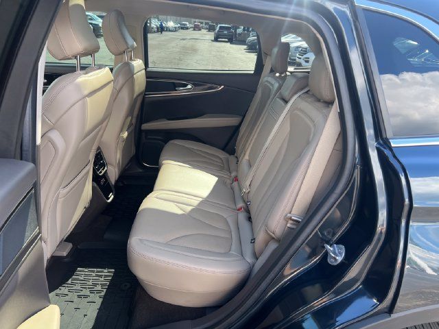 Certified 2023 Lincoln Nautilus Reserve AWD/4WD image 28