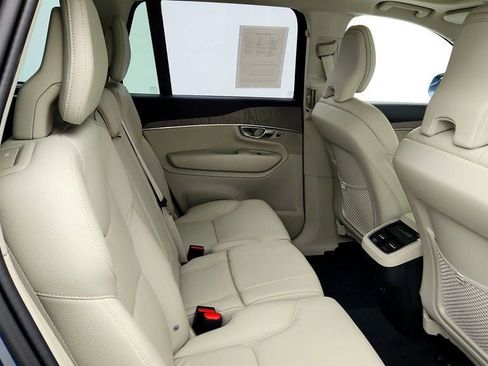 Used 2024 Volvo XC90 B6 Plus w/ Protection Package Premier AWD/4WD image 23