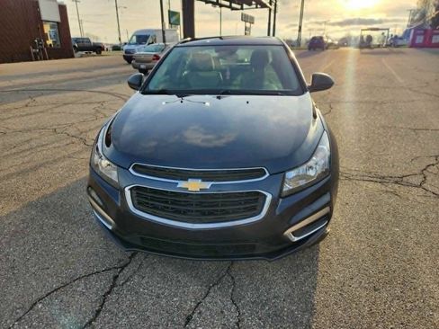 Used 2016 Chevrolet Cruze LS image 9