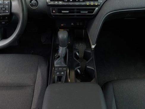 Used 2025 Toyota Camry LE FWD image 14