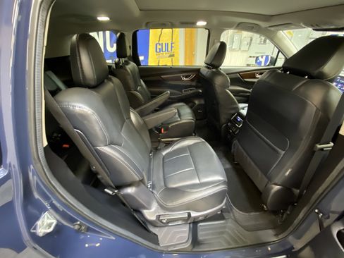 Used 2025 Subaru Ascent Touring w/ Popular Package #2 image 29