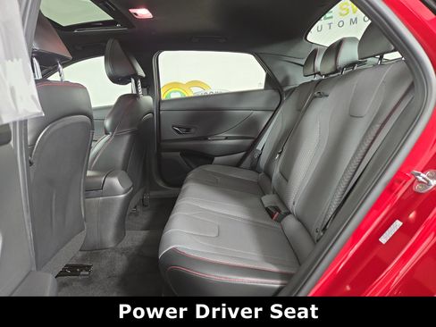 Used 2023 Hyundai Elantra N Line image 12