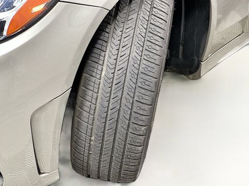 Used 2020 Mercedes-Benz C 300 4MATIC Sedan image 25