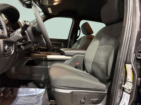 Used 2025 RAM 3500 Big Horn image 26