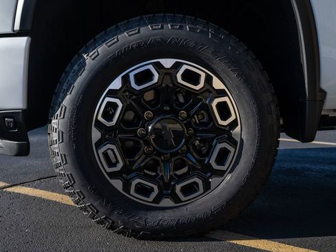 New 2026 Chevrolet Silverado 3500 High Country w/ Technology Package image 8