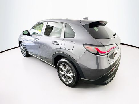 Certified 2025 Honda HR-V LX image 6