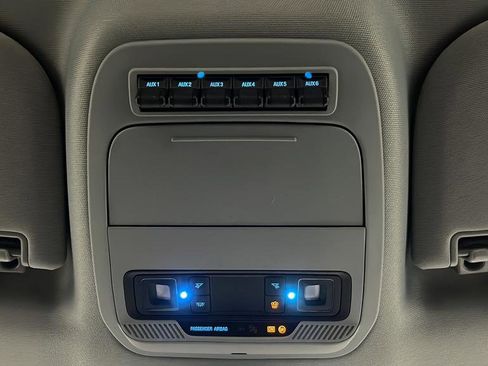 Used 2025 Ford F250 XL w/ XL Off-Road Package AWD/4WD image 39
