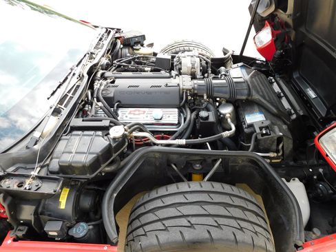 Used 1992 Chevrolet Corvette Convertible image 18